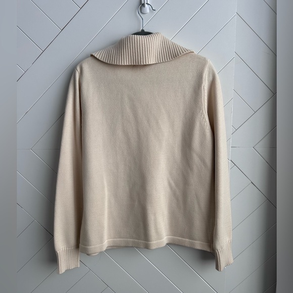 L.L.Bean collared toggle button cardigan in cream/ivory 100% cotton Size L - Picture 8 of 8
